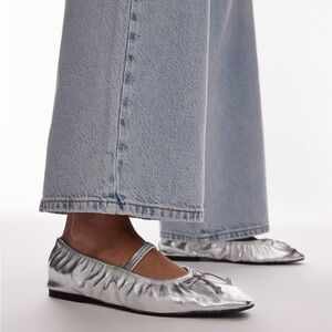 Topshop NEW Silver Chia Leather Ruched Ballet Flats With Strap Size 7